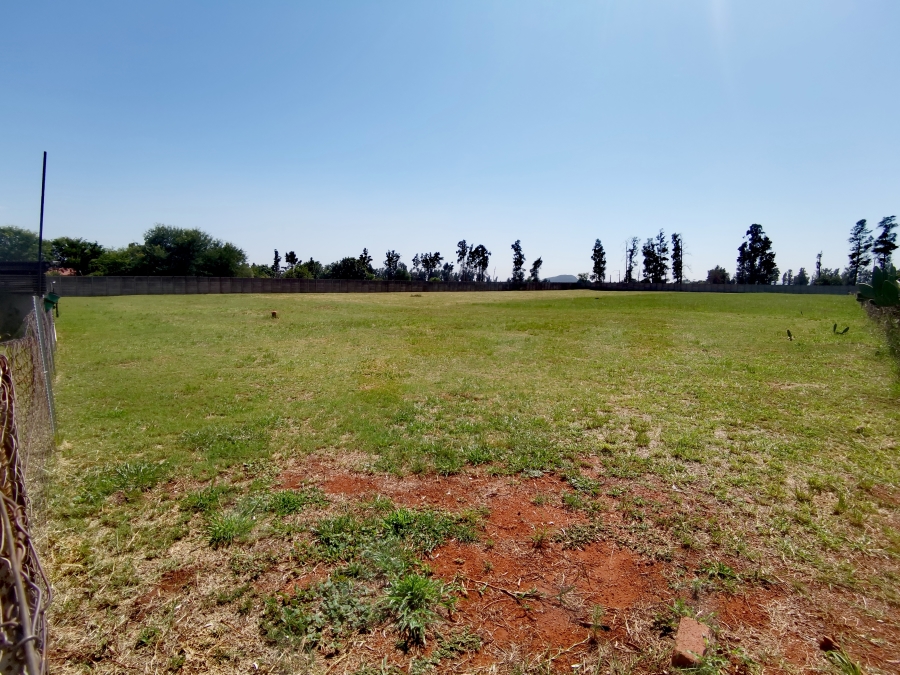 6 Bedroom Property for Sale in Modderfontein A H North West